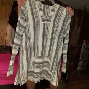 Hooded pullover